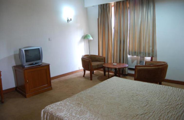Hotel Sita Manor Gwalior Quarto foto