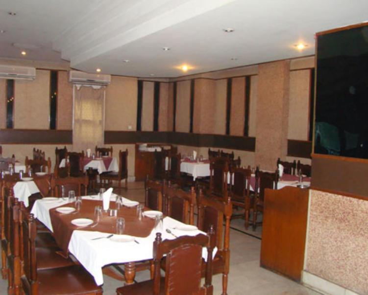 Hotel Sita Manor Gwalior Exterior foto