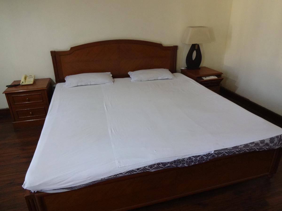 Hotel Sita Manor Gwalior Quarto foto