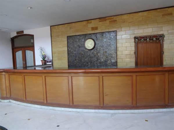 Hotel Sita Manor Gwalior Exterior foto
